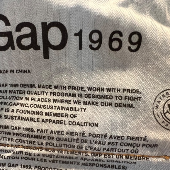 GAP Ladies' Bluejeans Size 29 - Picture 4 of 5